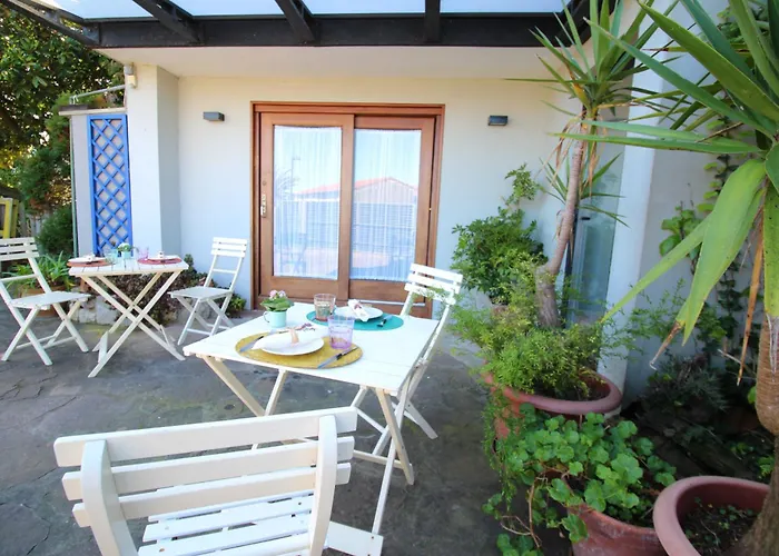 Estudio Brisas * Somo